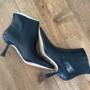 Sam Edelman | “Samantha” Black Leather Bootie - Size 8.5